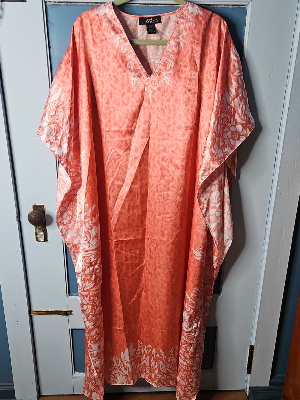 Midnight Velvet Pink Coral and White Floral Kaftan One Size Fits Most